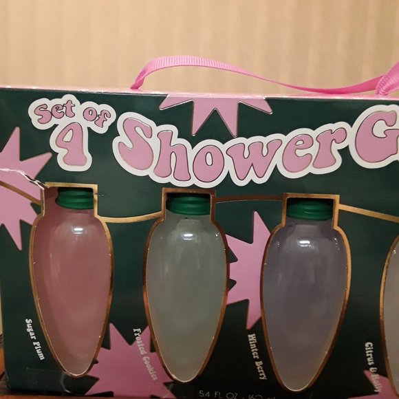 Set of 4 Shower Gels Bulb Shaped Multiple Scents NEW - Picture 2 of 4